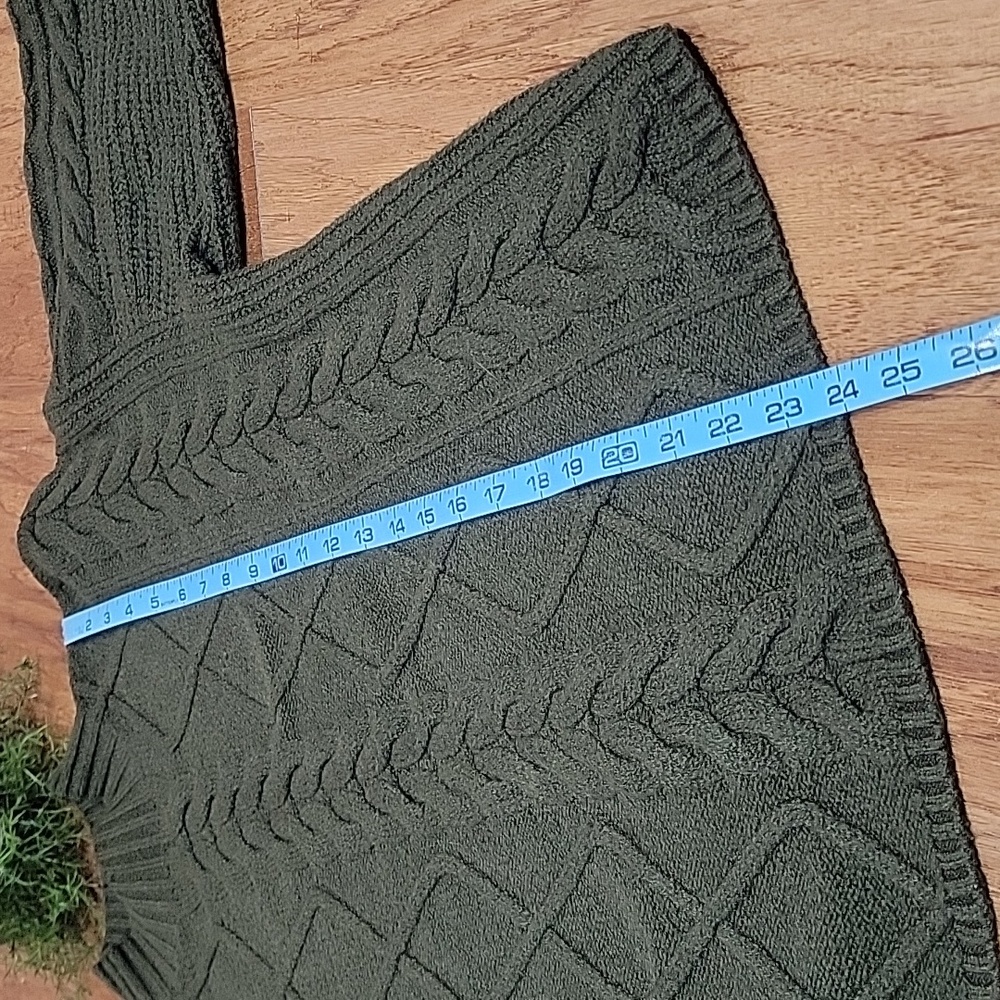 Soft Green Mock Turtleneck - Picture 8 of 11